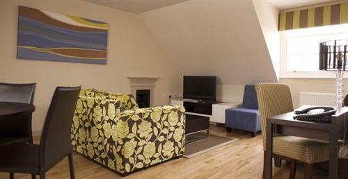 Reading Serviced Apartments Bilik gambar